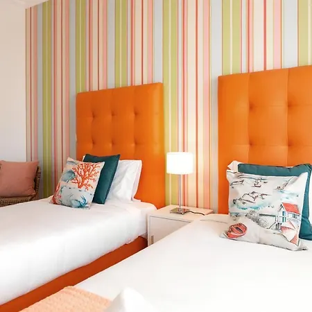 Paradise Place * Nazaré